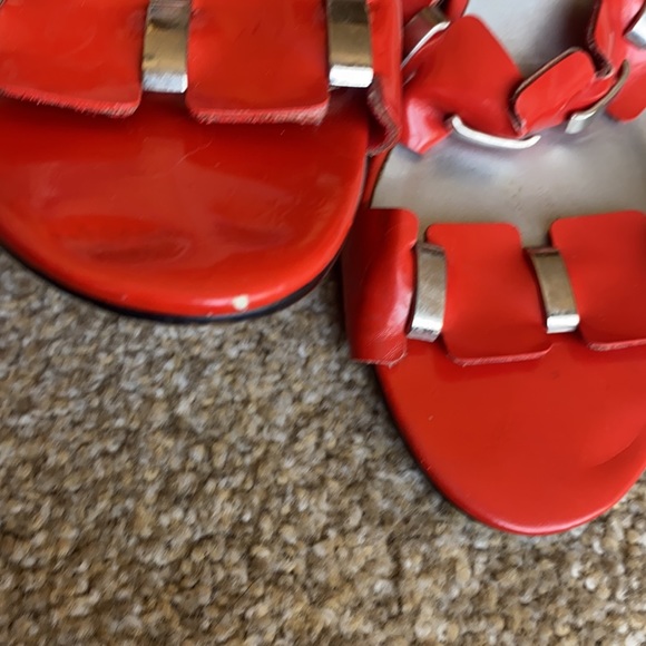Coach and Four red shoes size 7M - Picture 4 of 9